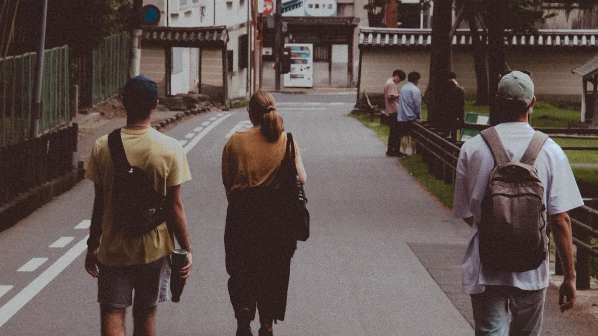 DTS outreach team praying together in Japan